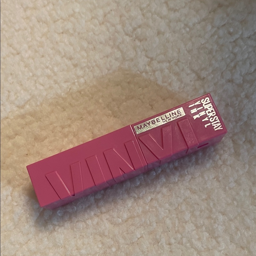 Maybelline SuperStay Vinyl Ink Lipstick - Bold Pink #155 Upbeat